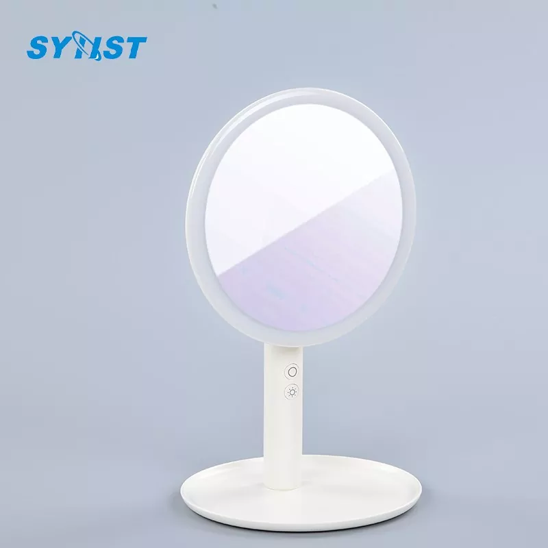একটি LED মেকআপ মিরর এবং একটি টেবিল ল্যাম্প সহ একটি সাধারণ ড্রেসিং আয়নার মধ্যে পার্থক্য কী?